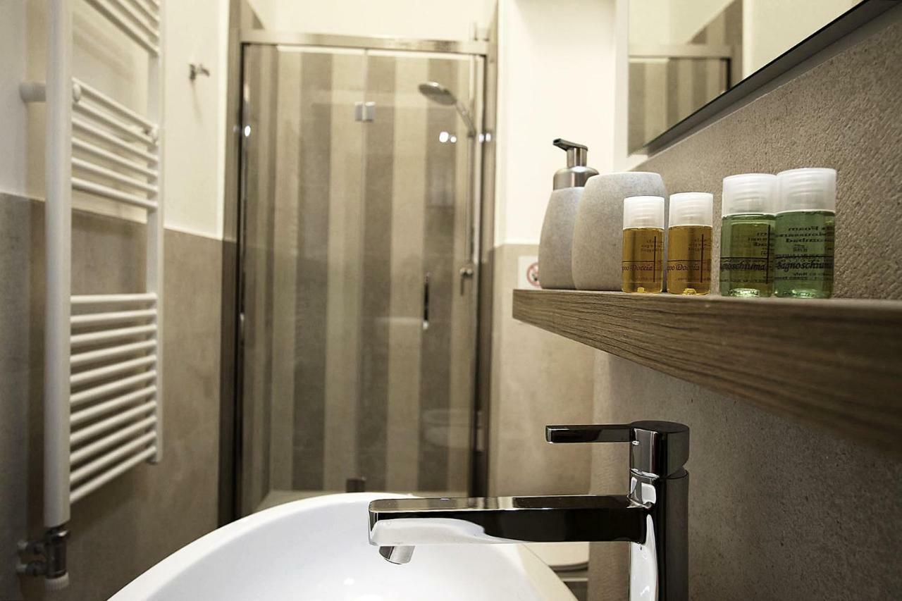 Suite Fiera Milano City Exterior foto